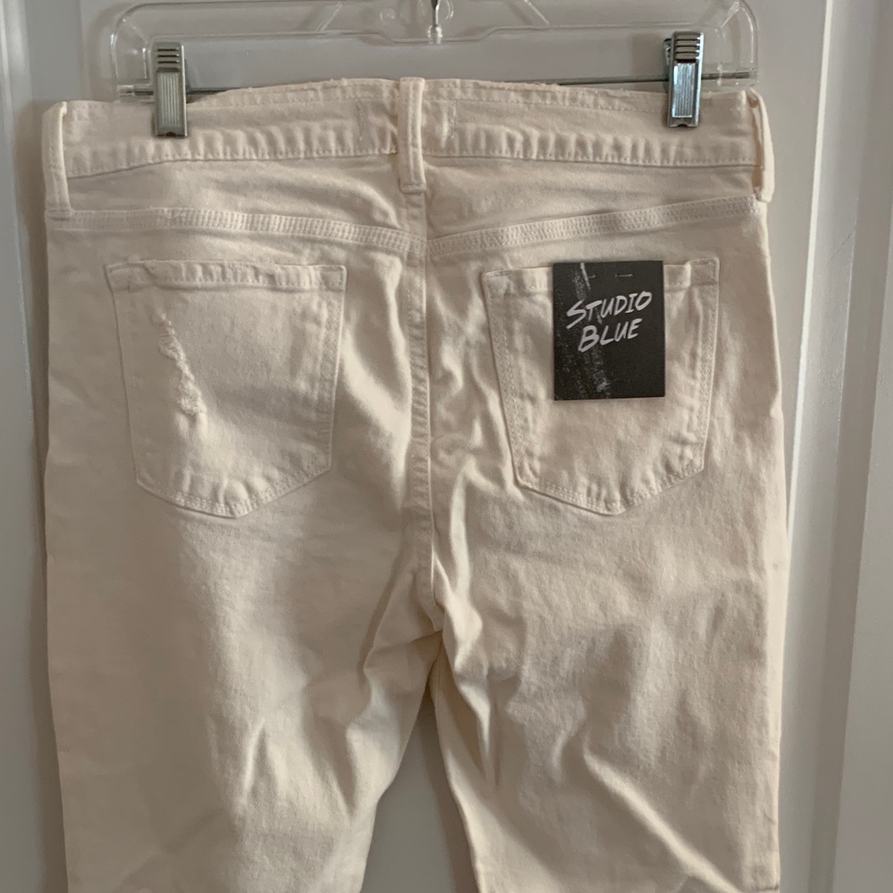 NWT Studio Blue Stitchfix White Cream Cropped Jeans - Picture 6 of 7